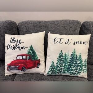 Festive Christmas Throw Pillow Set - Red and Green